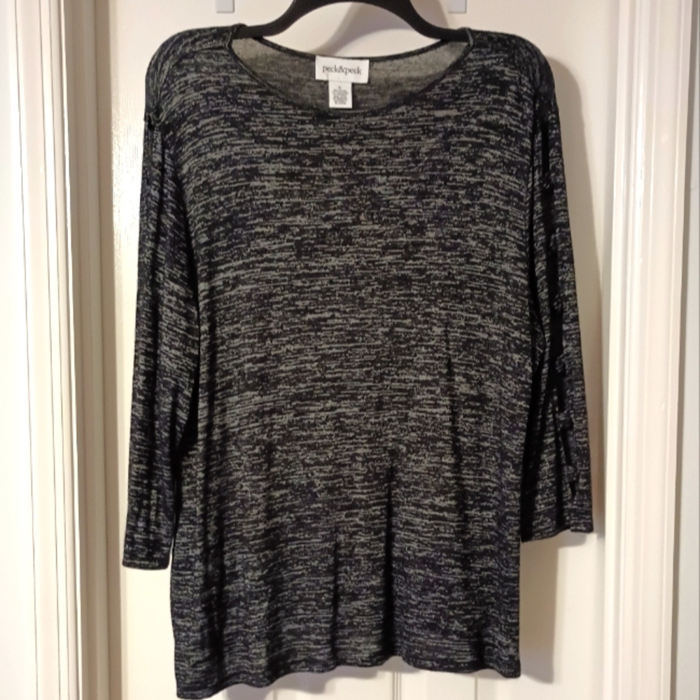 Black and grey tunic with cutouts on sleeves, XL soft and stretchy